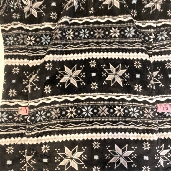 Eddie Bauer Black with White & Blue Snowflakes Fleece Pullover Sweatshirt/Jacket - Picture 5 of 8
